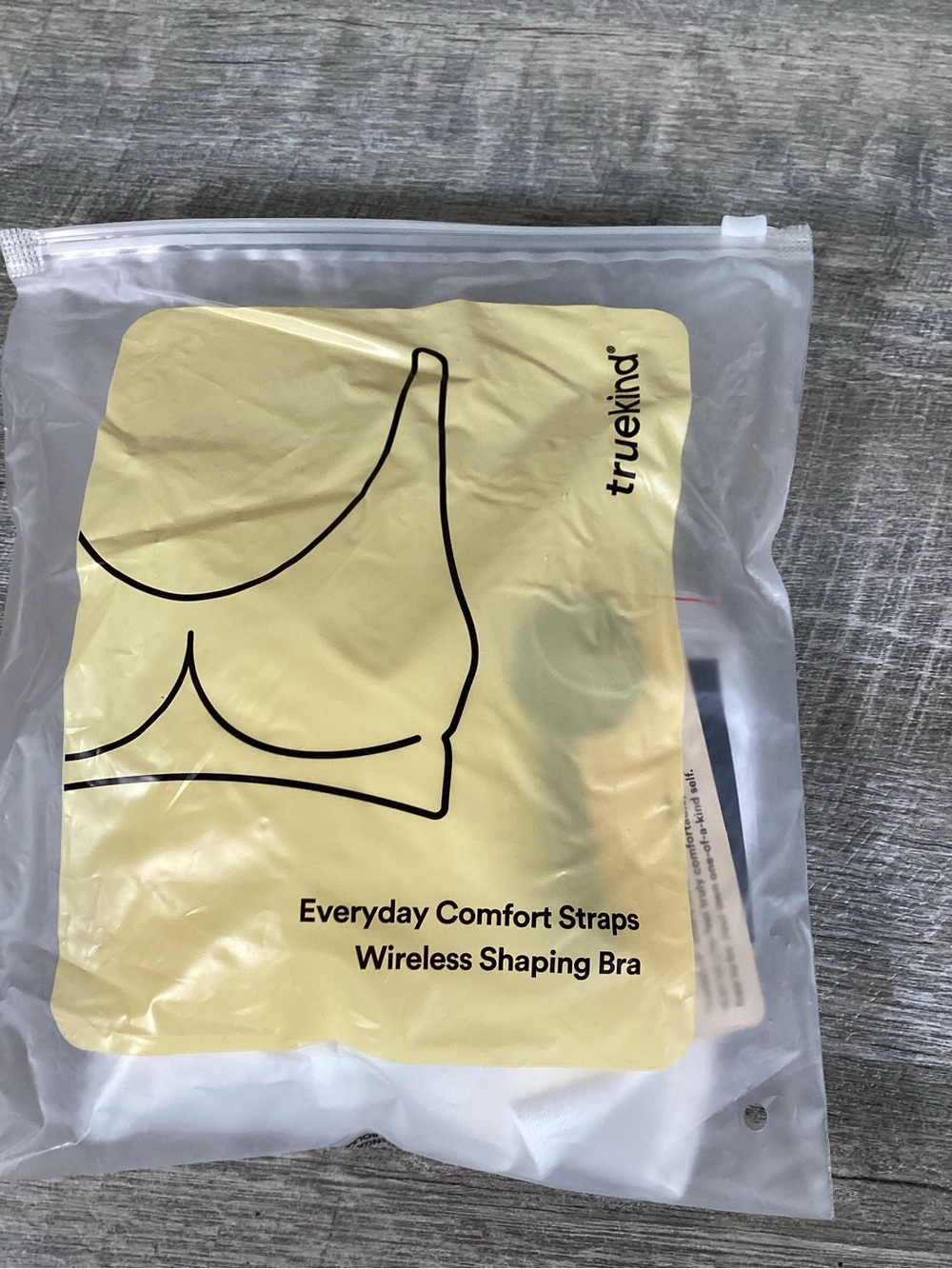 Truekind Everyday Comfort Straps Wireless Shaping Bra White Seamless Womens